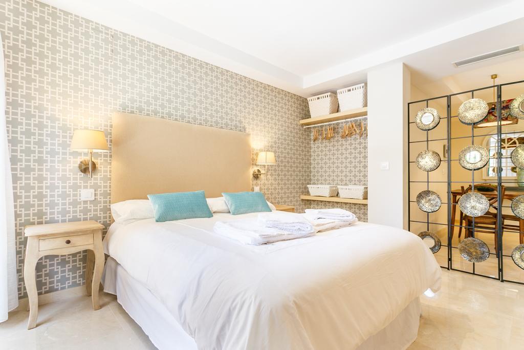 Apartamento Living By Cathedral Sevilla Exterior foto