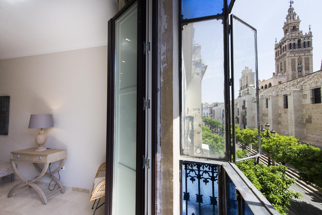 Apartamento Living By Cathedral Sevilla Exterior foto